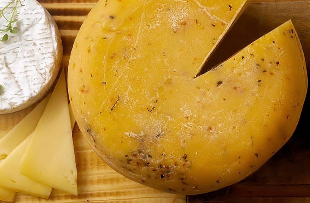 Queijo de Castelo Branco A Journey into Portuguese Cheese